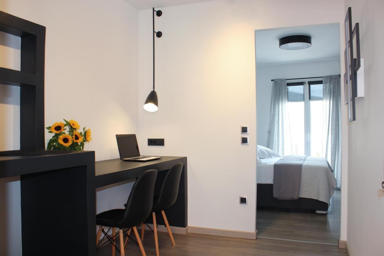 A & B Minimal Suite With Sea View In Argostoli Exterior photo